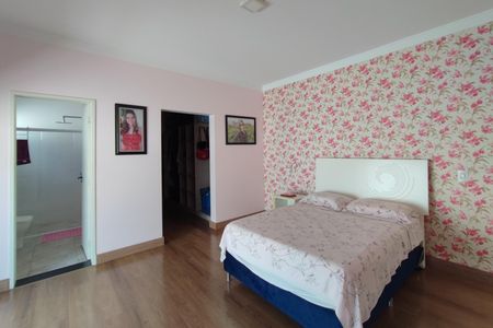 Casa de condomínio para alugar com 560m², 5 quartos e 8 vagasQuarto Suíte 2