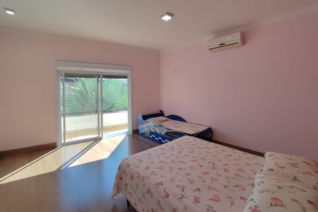 Casa de condomínio para alugar com 560m², 5 quartos e 8 vagasQuarto Suíte