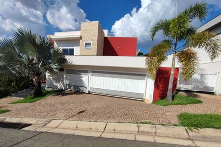 Casa de condomínio para alugar com 560m², 5 quartos e 8 vagasFachada