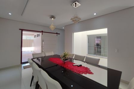 Casa de condomínio para alugar com 560m², 5 quartos e 8 vagasSala de Jantar