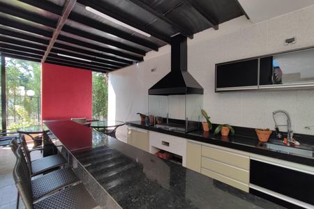 Casa de condomínio para alugar com 560m², 5 quartos e 8 vagasÁrea gourmet