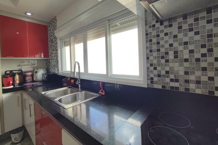 Casa de condomínio para alugar com 560m², 5 quartos e 8 vagasCozinha