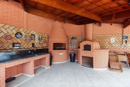 Apartamento à venda com 74m², 3 quartos e 1 vaga Apartamento à venda com 74m², 3 quartos e 1 vagaCondomínio - Churrasqueira
