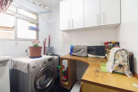 Apartamento à venda com 74m², 3 quartos e 1 vaga Apartamento à venda com 74m², 3 quartos e 1 vagaÁrea de Serviço