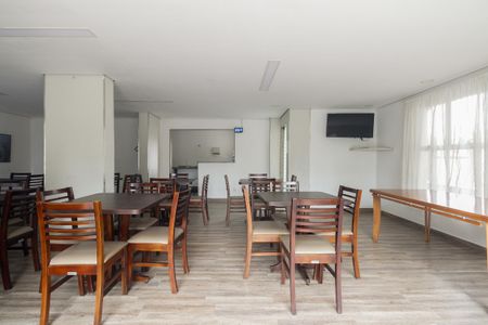 Apartamento à venda com 74m², 3 quartos e 1 vaga Apartamento à venda com 74m², 3 quartos e 1 vagaCondomínio - Salão de Festas