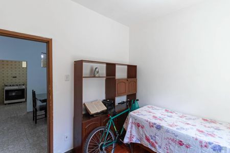 Casa à venda com 171m², 3 quartos e 5 vagas Casa à venda com 171m², 3 quartos e 5 vagasQuarto 2