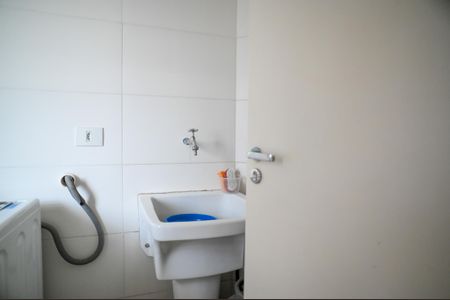 Casa à venda com 133m², 3 quartos e 2 vagas Casa à venda com 133m², 3 quartos e 2 vagasÁrea de Serviço