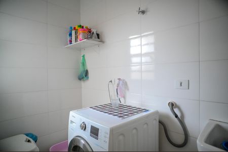 Casa à venda com 133m², 3 quartos e 2 vagas Casa à venda com 133m², 3 quartos e 2 vagasÁrea de Serviço