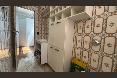 Apartamento à venda com 115m², 3 quartos e 1 vagaBanheiro Suite