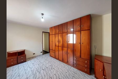 Casa para alugar com 123m², 3 quartos e 2 vagas Casa para alugar com 123m², 3 quartos e 2 vagasQuarto 1
