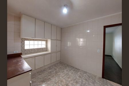 Casa para alugar com 123m², 3 quartos e 2 vagas Casa para alugar com 123m², 3 quartos e 2 vagasCopa