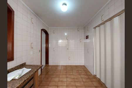 Casa para alugar com 123m², 3 quartos e 2 vagas Casa para alugar com 123m², 3 quartos e 2 vagasCozinha