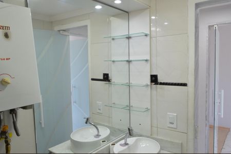 Apartamento à venda com 80m², 2 quartos e 1 vagaBanheiro