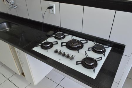 Apartamento à venda com 80m², 2 quartos e 1 vagaCozinha