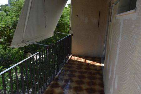 Apartamento à venda com 80m², 2 quartos e 1 vagaVaranda da Sala