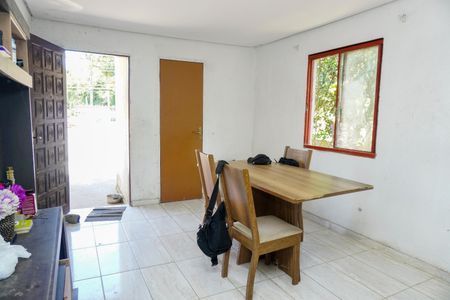 Casa para alugar com 170m², 4 quartos e 2 vagasSala