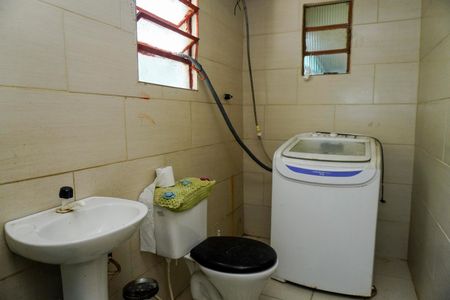 Casa para alugar com 170m², 4 quartos e 2 vagasBanheiro 1