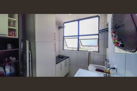 Apartamento à venda com 68m², 2 quartos e 2 vagasLavanderia