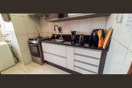 Apartamento à venda com 68m², 2 quartos e 2 vagasCozinha