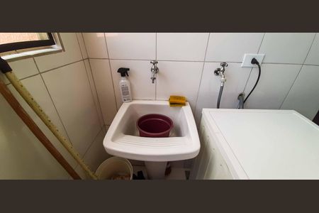 Apartamento à venda com 68m², 2 quartos e 2 vagasLavanderia