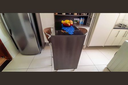 Apartamento à venda com 68m², 2 quartos e 2 vagasCozinha