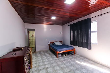 Casa à venda com 205m², 4 quartos e 2 vagas Casa à venda com 205m², 4 quartos e 2 vagasCasa 2 - Quarto