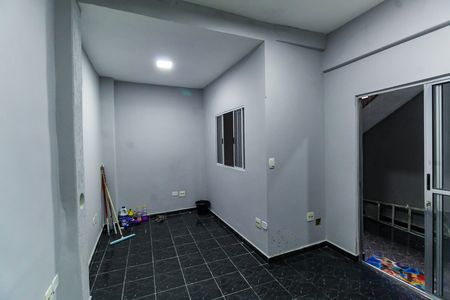 Casa à venda com 205m², 4 quartos e 2 vagas Casa à venda com 205m², 4 quartos e 2 vagasQuarto 3