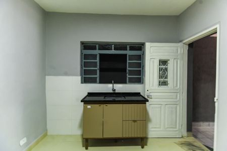 Casa à venda com 205m², 4 quartos e 2 vagas Casa à venda com 205m², 4 quartos e 2 vagasCozinha
