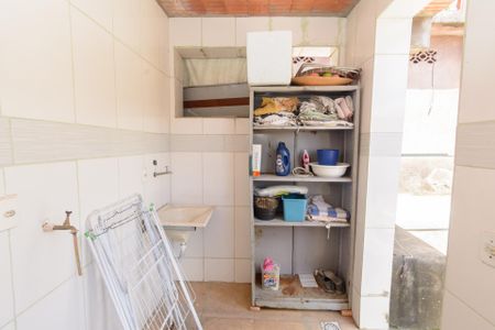 Casa à venda com 120m², 3 quartos e 2 vagasLavanderia