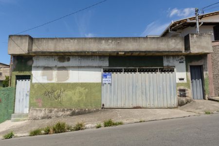 Casa à venda com 120m², 3 quartos e 2 vagas Casa à venda com 120m², 3 quartos e 2 vagasPlaquinha