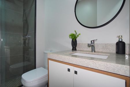 Apartamento à venda com 63m², 2 quartos e 2 vagasBanheiro Corredor