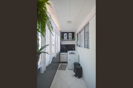 Apartamento à venda com 142m², 3 quartos e 1 vaga Apartamento à venda com 142m², 3 quartos e 1 vagaÁrea de Serviço