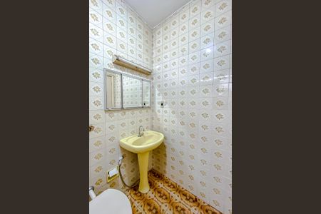 Casa à venda com 140m², 2 quartos e 2 vagasBanheiro