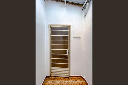 Casa à venda com 140m², 2 quartos e 2 vagasÁrea externa