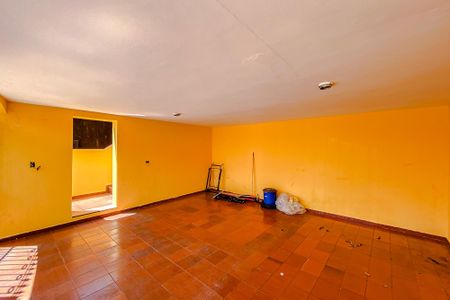 Casa à venda com 140m², 2 quartos e 2 vagasGaragem