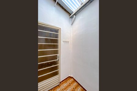 Casa à venda com 140m², 2 quartos e 2 vagasÁrea externa