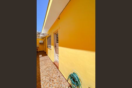 Casa à venda com 140m², 2 quartos e 2 vagasÁrea externa
