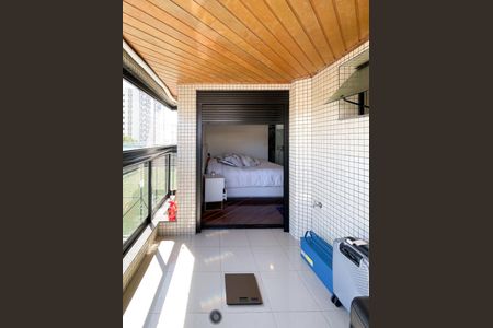 Apartamento à venda com 210m², 4 quartos e 4 vagasSacada - Suíte 3