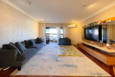 Apartamento à venda com 210m², 4 quartos e 4 vagasSala