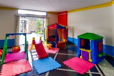 Apartamento à venda com 210m², 4 quartos e 4 vagasÁrea comum - Brinquedoteca