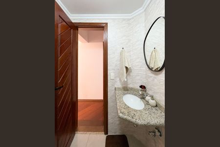 Apartamento à venda com 210m², 4 quartos e 4 vagasLavabo