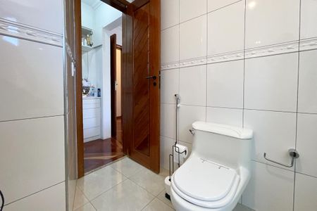 Apartamento à venda com 210m², 4 quartos e 4 vagasBanheiro - Suíte 2