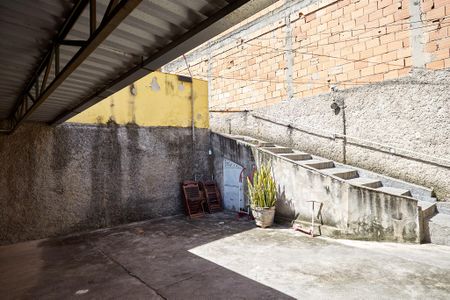 Casa à venda com 360m², 3 quartos e 4 vagas Casa à venda com 360m², 3 quartos e 4 vagasGaragem