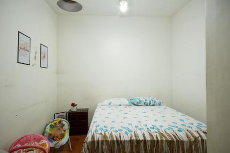 Casa à venda com 360m², 3 quartos e 4 vagas Casa à venda com 360m², 3 quartos e 4 vagasQuarto 3