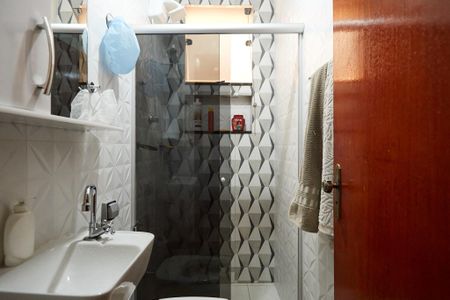 Casa à venda com 360m², 3 quartos e 4 vagas Casa à venda com 360m², 3 quartos e 4 vagasBanheiro