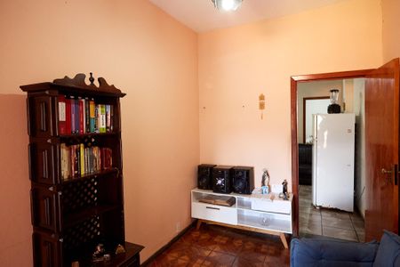 Casa à venda com 360m², 3 quartos e 4 vagas Casa à venda com 360m², 3 quartos e 4 vagasQuarto