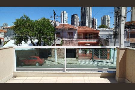 Casa à venda com 180m², 3 quartos e 2 vagasVaranda - vista