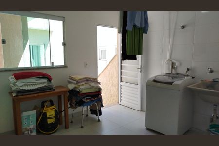 Casa à venda com 180m², 3 quartos e 2 vagasÁrea de Serviço