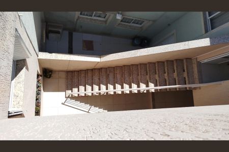 Casa à venda com 180m², 3 quartos e 2 vagasVista do quintal