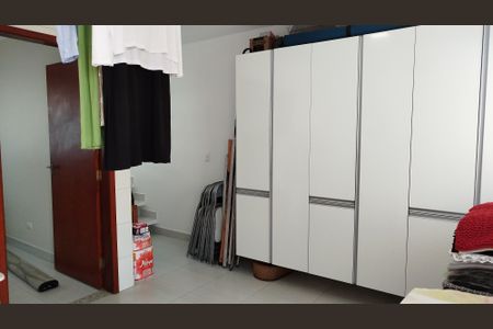 Casa à venda com 180m², 3 quartos e 2 vagasÁrea de Serviço